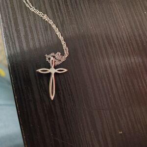Elegant Silver Cross Pendant Necklace